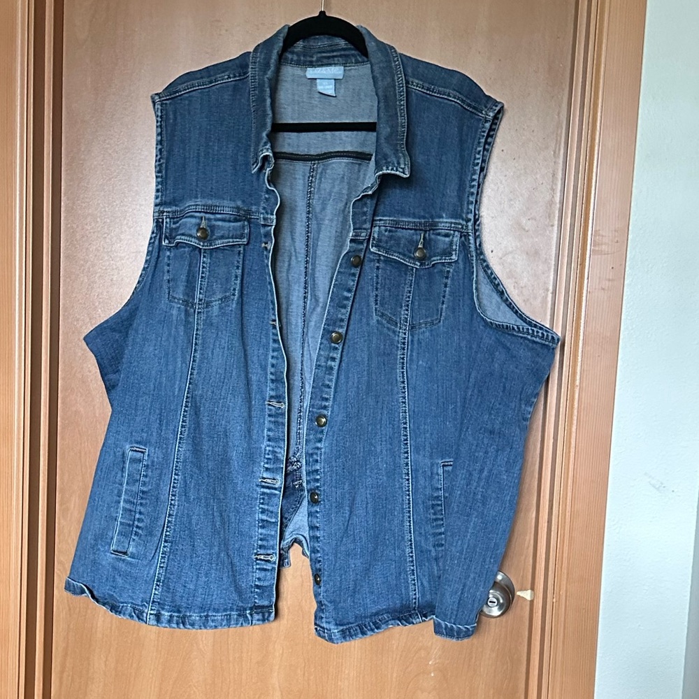Liz & Me Blue Denim Vest